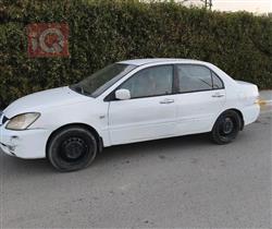 ميتسوبيشي لانسر